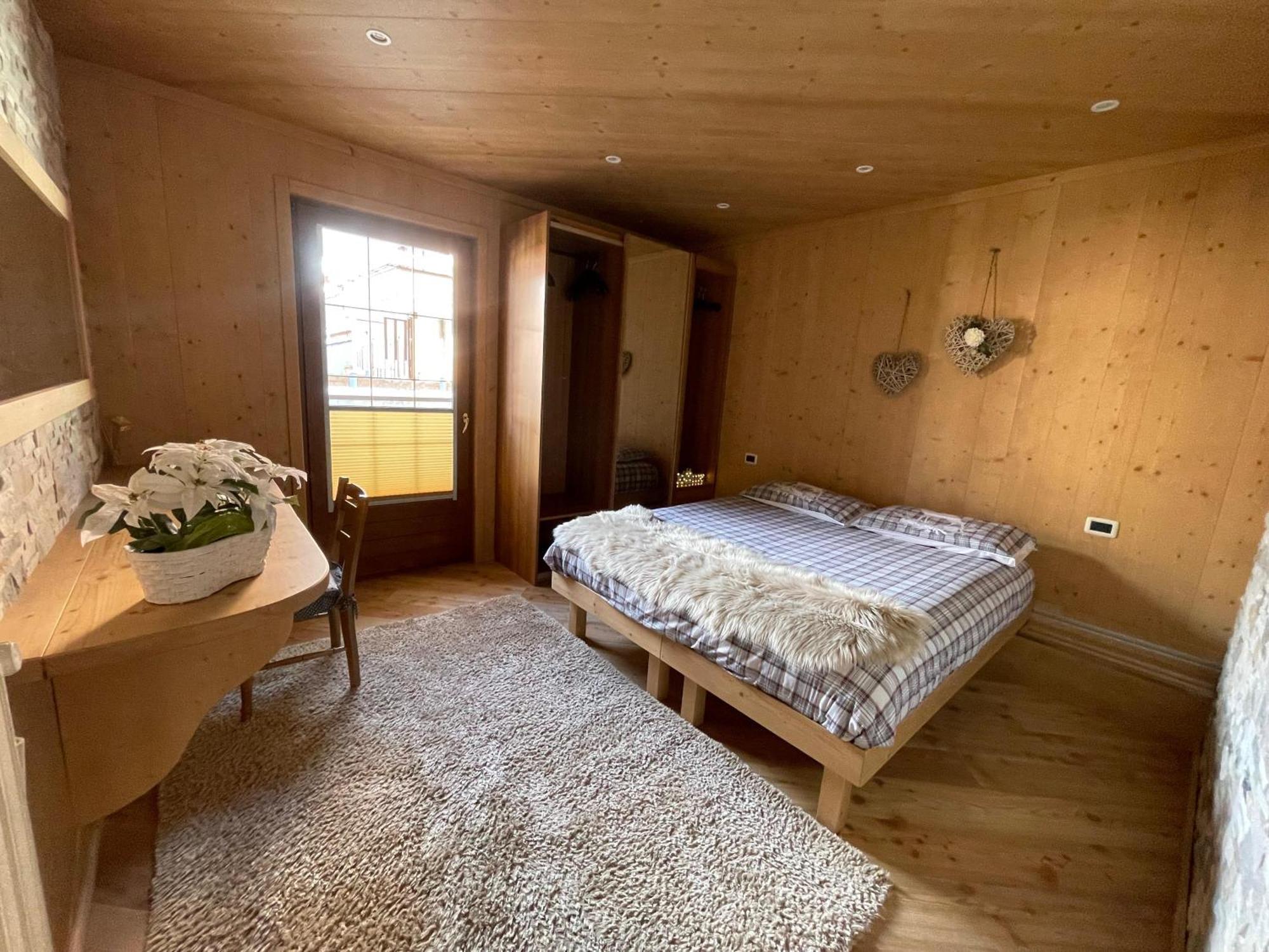 Best House Snc Di Elisa Baroni E Beatrice Dei Cas Bormio Room photo