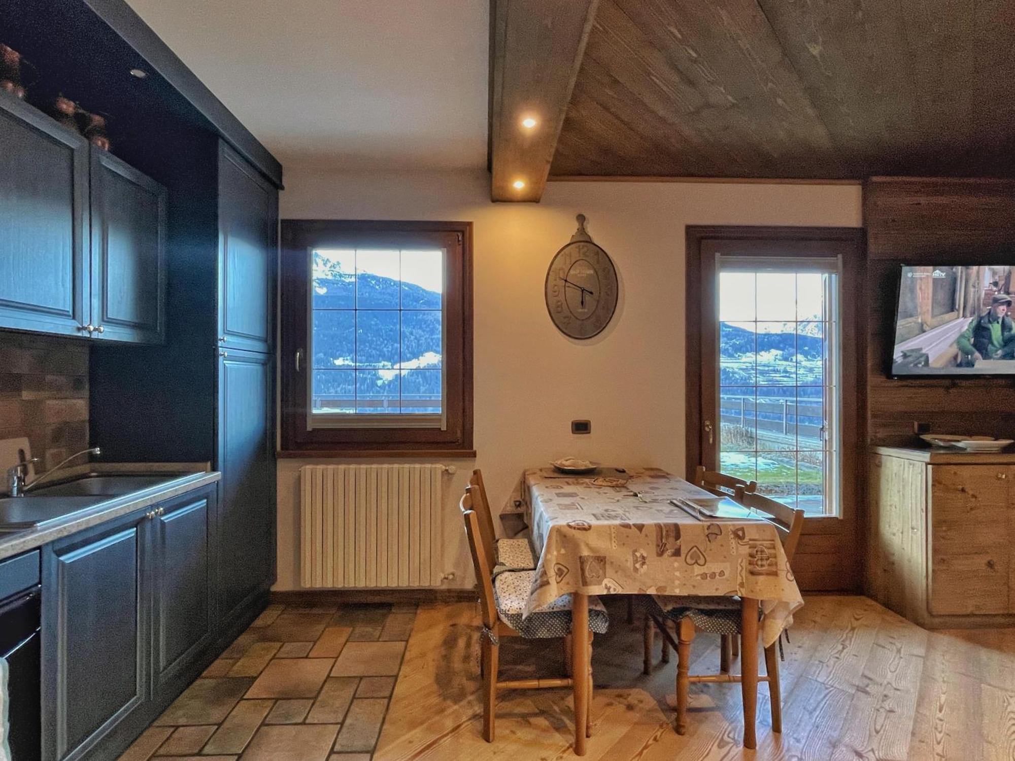 Best House Snc Di Elisa Baroni E Beatrice Dei Cas Bormio Room photo