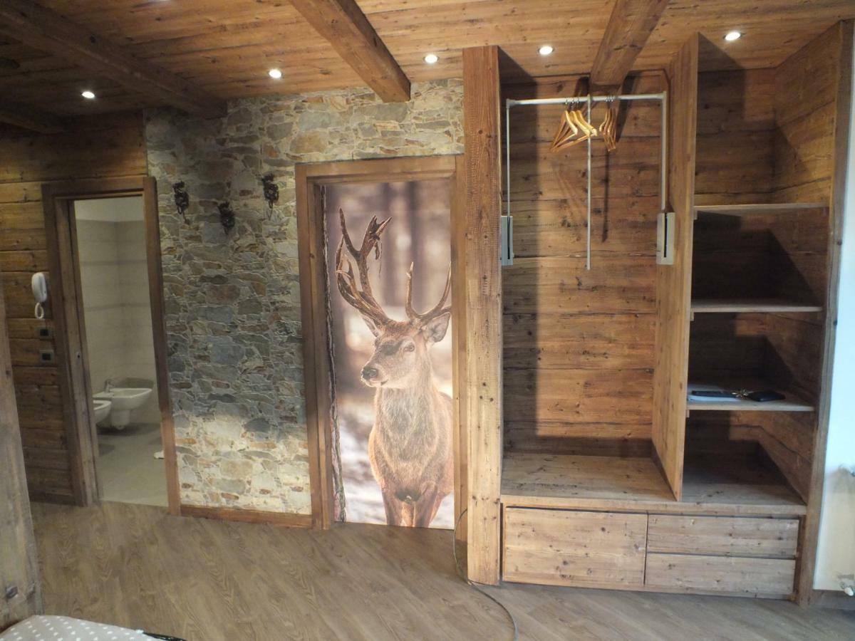 Best House Snc Di Elisa Baroni E Beatrice Dei Cas Bormio Exterior photo